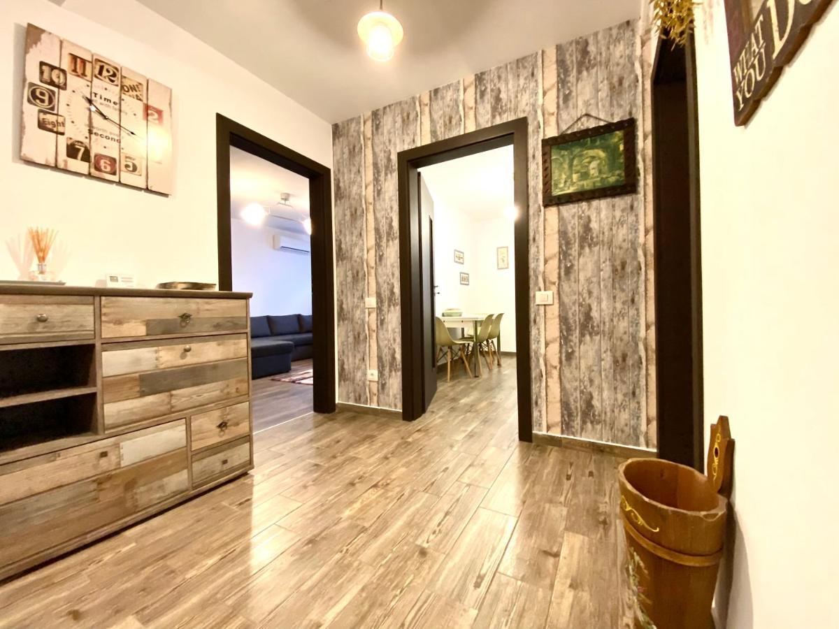 Urban Guesthouse Braşov Extérieur photo