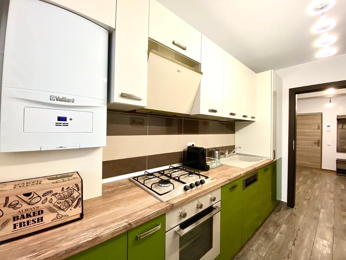 Urban Guesthouse Braşov Extérieur photo