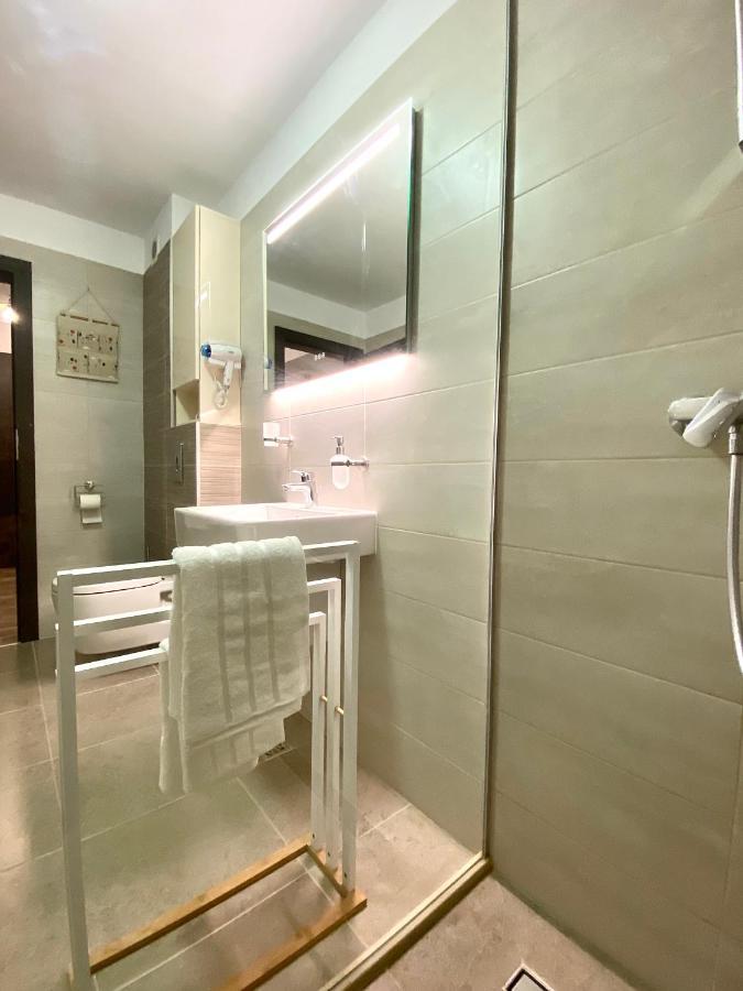 Urban Guesthouse Braşov Extérieur photo